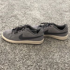 Women’s Nike court Royale sneakers.